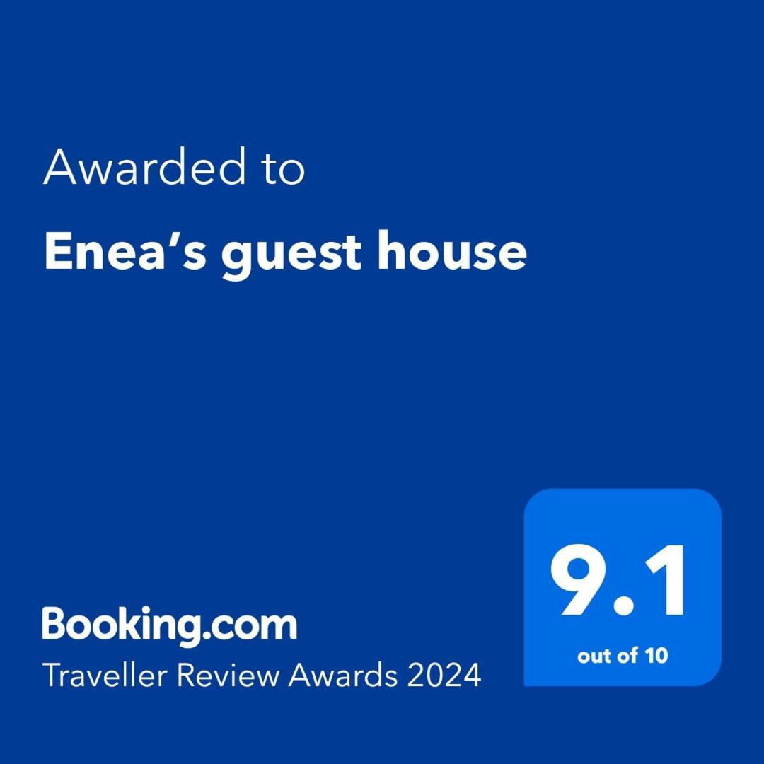 فلورا Enea'S Guest House المظهر الخارجي الصورة